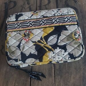 🔥VERA BRADLEY "Dogwood" Black/Yellow Floral Quilted E-Reader Tablet iPad Sleeve